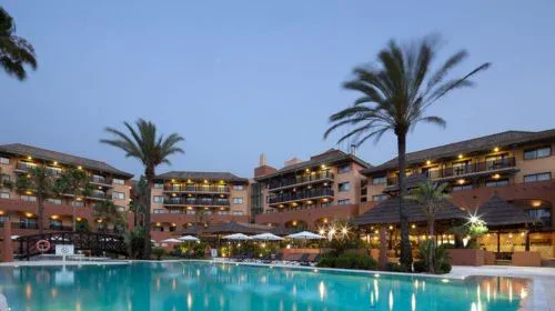 Image of Islantilla Beach Resort and Hotel and pool, a location chosen by Kelly Bridges for her October 2025 golf tuition holiday in Islantilla Spain.